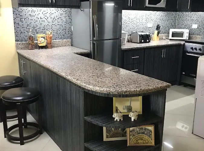 Rare 1br Condo, Makati Philippines Apartment