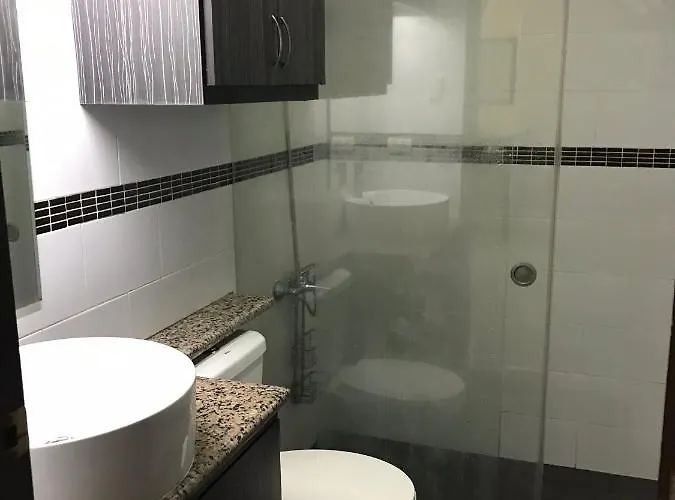 Rare 1br Condo, Makati Philippines Apartment Manila