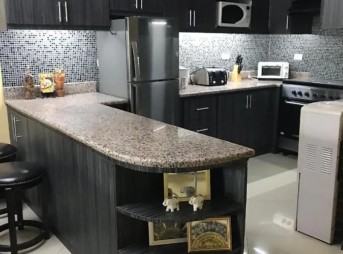Rare 1br Condo, Makati Philippines * Manila