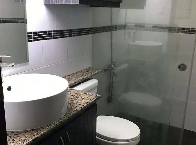 Rare 1br Condo, Makati Philippines * Manila
