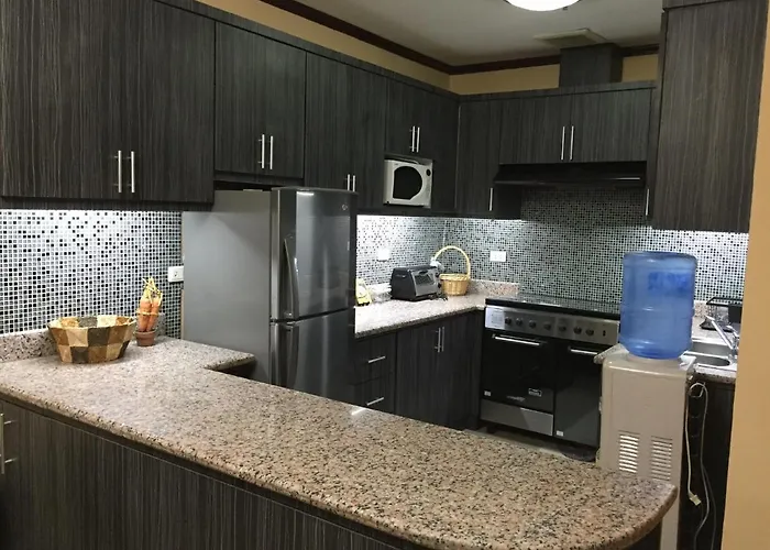 Rare 1br Condo, Makati Philippines Manila