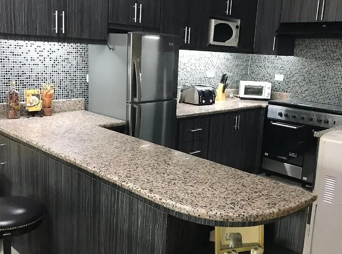 Apartment Rare 1br Condo, Makati Philippines Manila