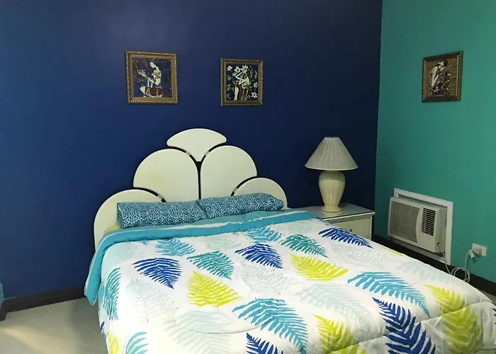 Rare 1br Condo, Makati Philippines *
